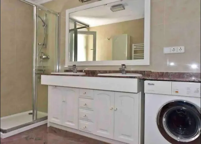 Unique Piscine Vue Et Montgo Impasse Privee Βίλα