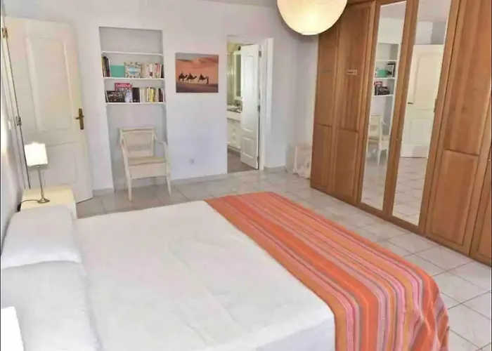 Βίλα Unique Piscine Vue Et Montgo Impasse Privee *